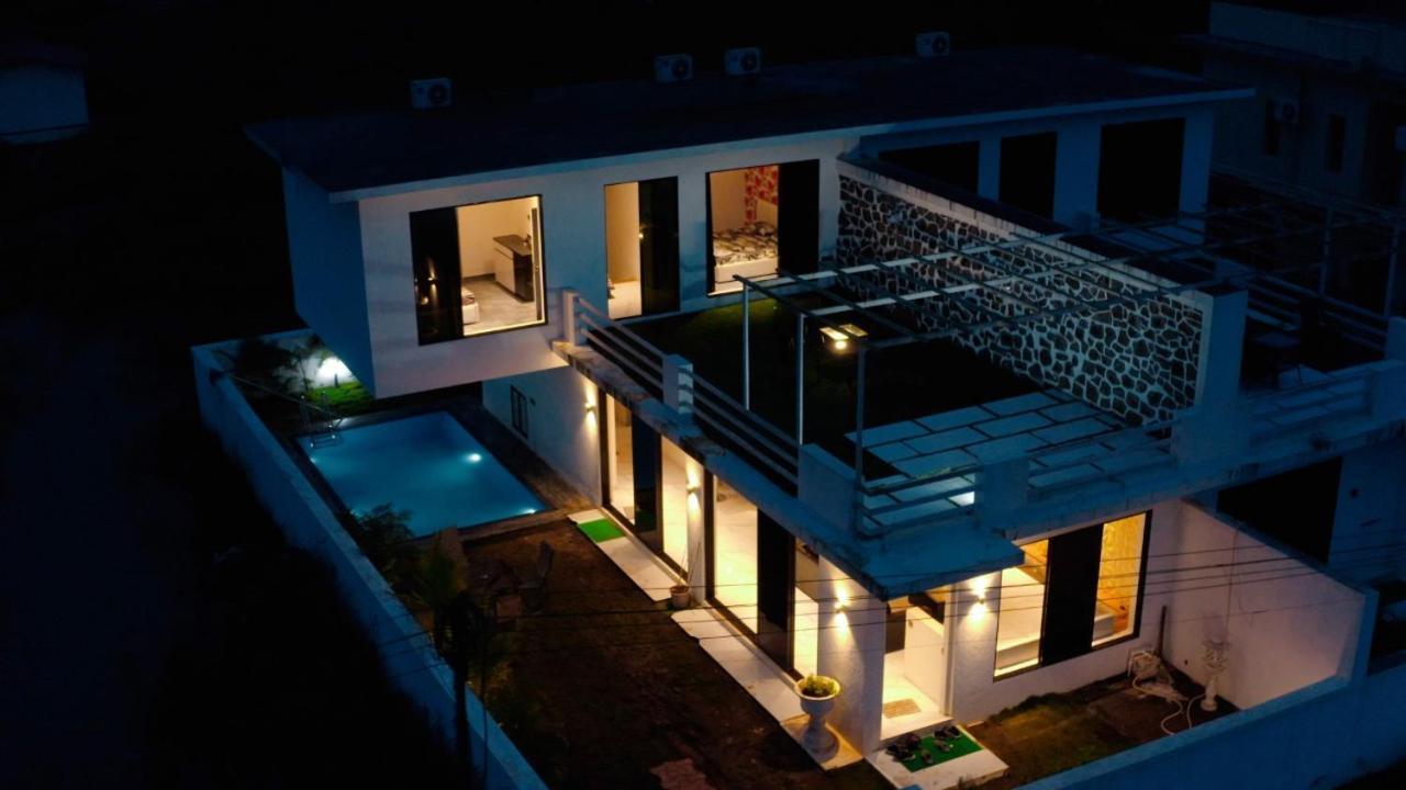 Platinum Villa 3Bhk Лонавала Екстериор снимка