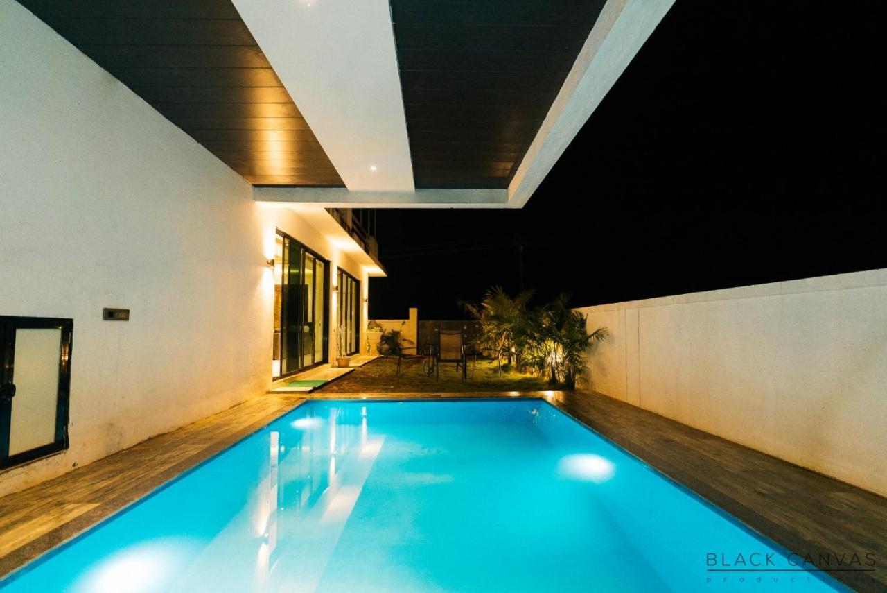 Platinum Villa 3Bhk Лонавала Екстериор снимка