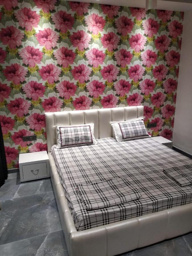 Platinum Villa 3Bhk Лонавала Екстериор снимка