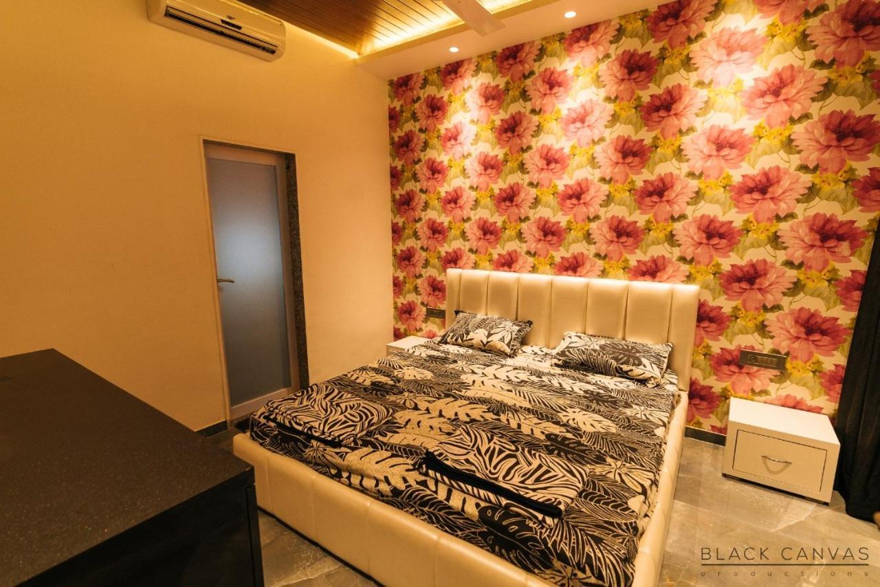 Platinum Villa 3Bhk Лонавала Екстериор снимка